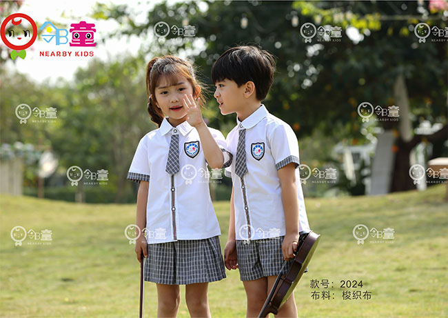 夏季最新款幼兒園園服，清爽脫俗班服